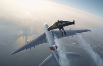 Konec raketového muže. Při tréninku tragicky zemřel slavný raketový muž.