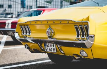 Nejnovější trendy v designu automobilů: Co je in v roce 2021?