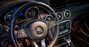 Technologické inovace v automobilovém průmyslu: Budoucnost elektromobilů