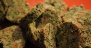 Šípková omáčka s vepřovým masem a knedlíkem