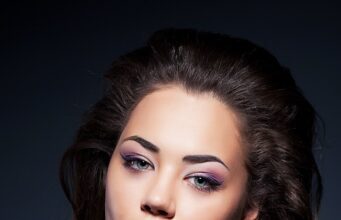 Krása zevnitř ven: Jak správná strava a životní styl ovlivňují naši pokožku a vlasy