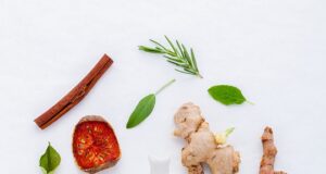 Zdravé a vydatné snídaně: 5 receptů, které vám dodají energii na celý den