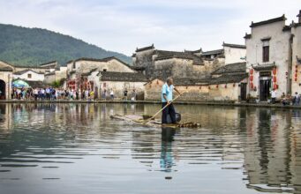 1) Cesta bojových umění: Základy sebeobrany a sebedůvěry
