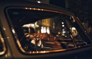 – Budoucnost automobilů: Trendy v elektromobilitě a autonomních vozidlech