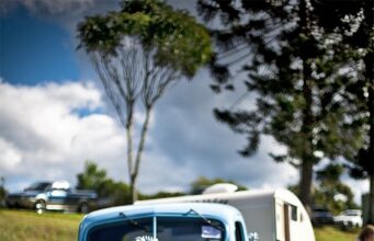 Nové trendy v automobilovém průmyslu: Jak se bude vyvíjet elektromobilita?