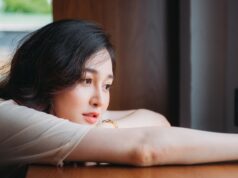 Myslete pozitivně, vypadat krásně: Jak mentální zdraví ovlivňuje vaši krásu