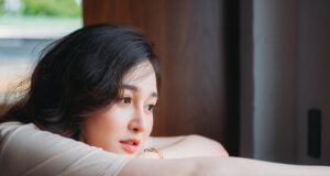 Myslete pozitivně, vypadat krásně: Jak mentální zdraví ovlivňuje vaši krásu