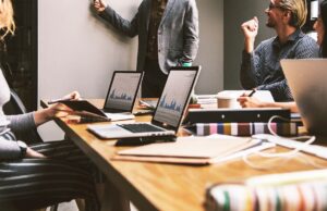 Budoucnost technologií: Co nás čeká v příštích desetiletích?